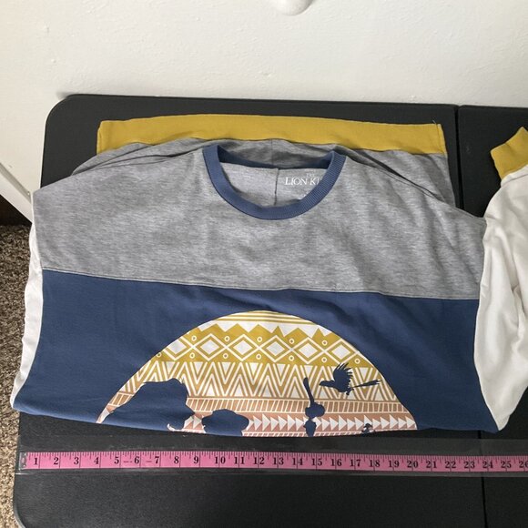Disney The Lion King Graphic Print Top Sz L (12-14) Oversize Round Neck Pullover - Picture 5 of 10